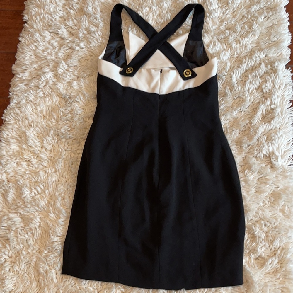 Item Dress - Picture 5 of 6